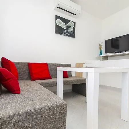 Apartamento Mirjana Rogoznica (Sibenik-Knin)