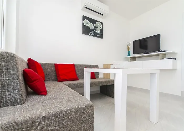 Apartament Mirjana Rogoznica (Sibenik-Knin)