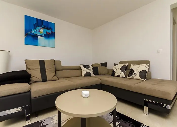 Mirjana Rogoznica (Sibenik-Knin)