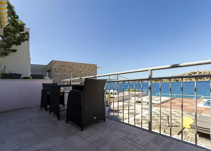 Apartament Mirjana Rogoznica (Sibenik-Knin)